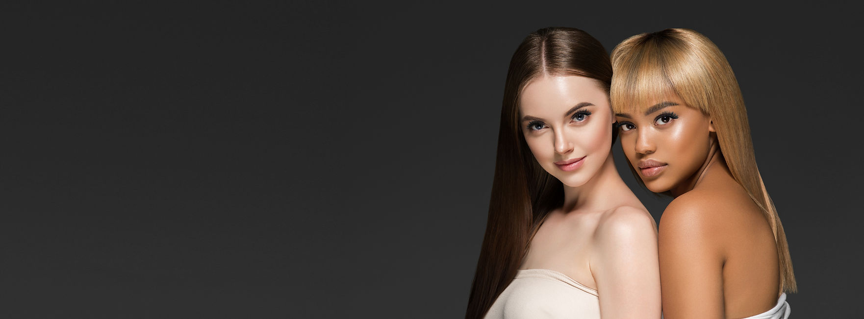 Referencia visual de dos modelos con distintos tonos de cabello